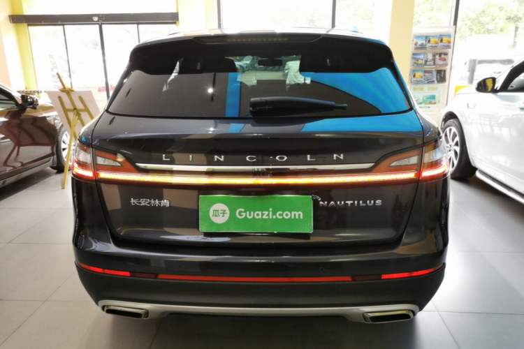 Used Lincoln Nautilus 2021 2.0T Four-Wheel Drive Luxury Edition Rear