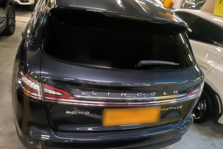 Used Lincoln Nautilus 2021 2.0T Four-Wheel Drive Luxury Edition Rear
