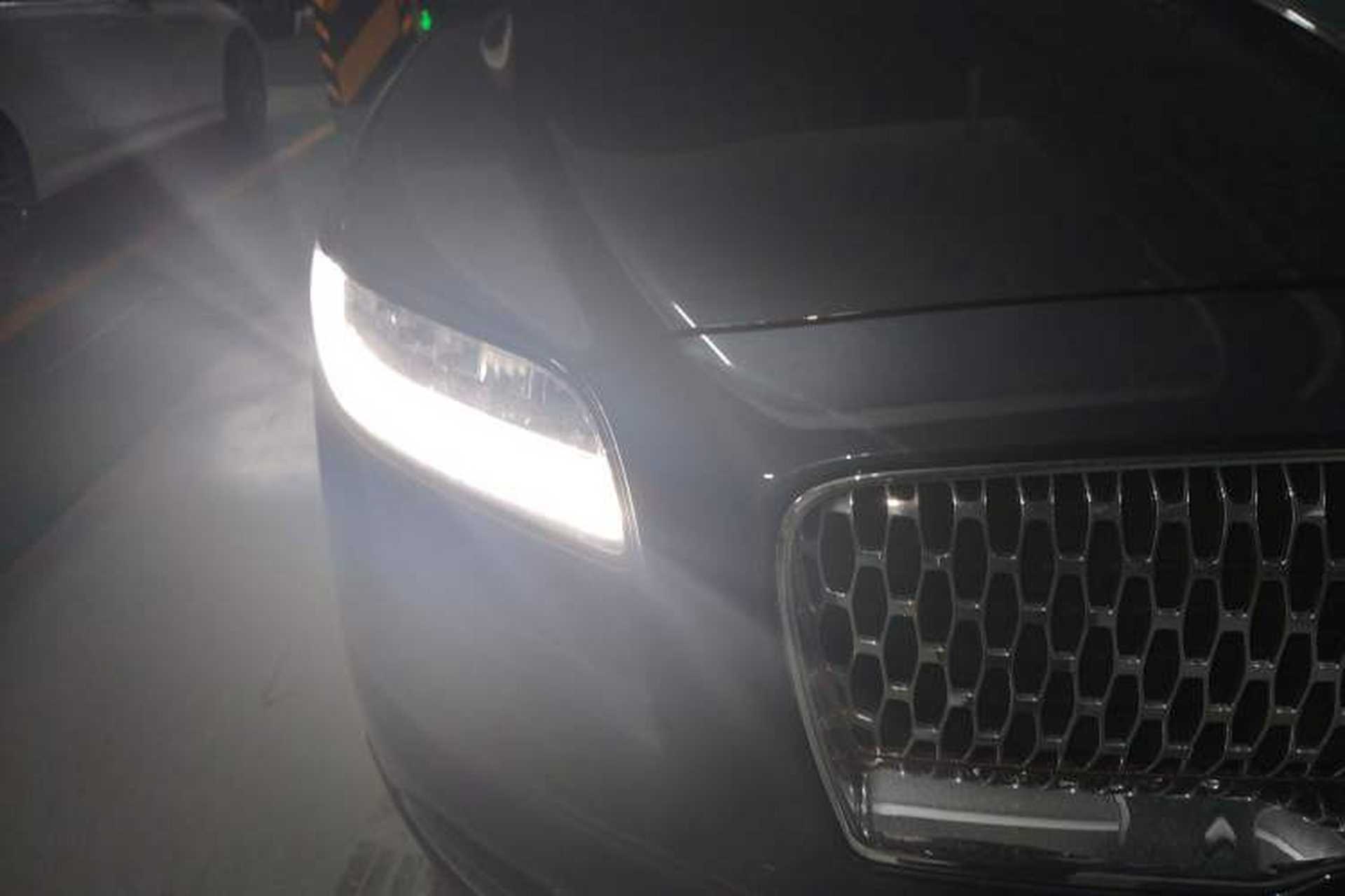 Used Lincoln Nautilus 2021 2.0T Four-Wheel Drive Luxury Edition Right Front Headlight