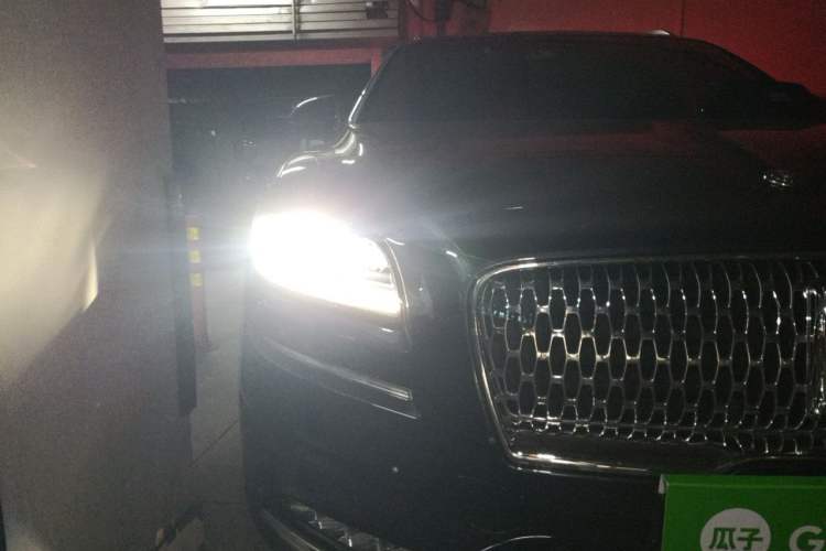 Used Lincoln Nautilus 2021 2.0T Four-Wheel Drive Luxury Edition Right Front Headlight