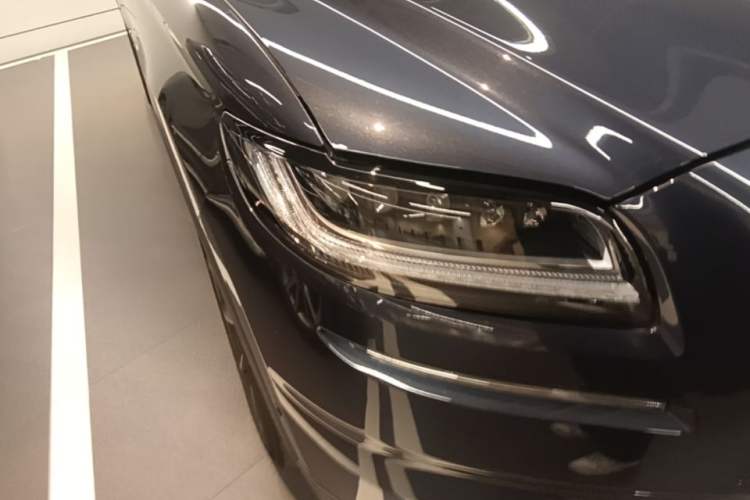 Used Lincoln Nautilus 2021 2.7T Four-Wheel Drive Prestige Edition Right Front Headlight