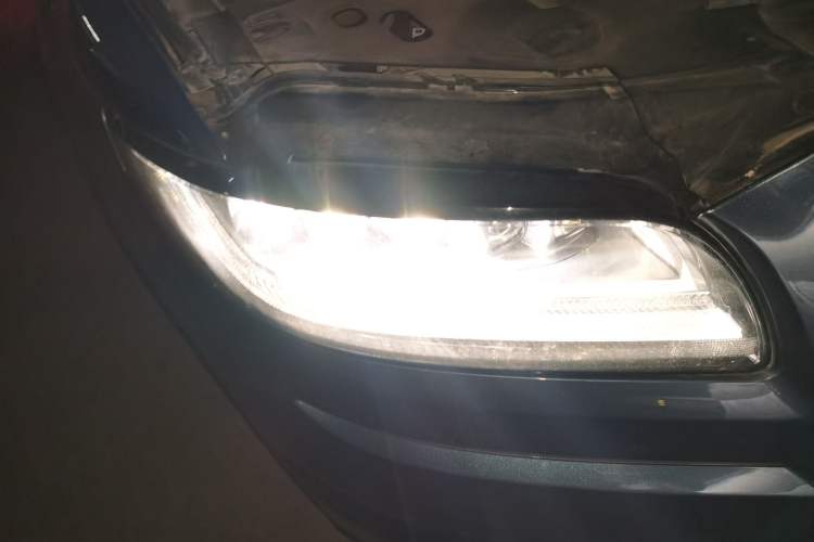 Used Lincoln Nautilus 2021 2.7T Four-Wheel-Drive Presidential Edition Right Front Headlight