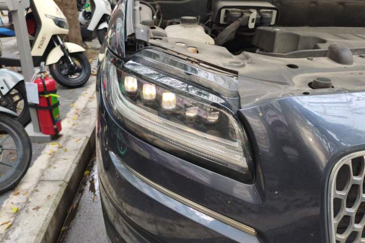 Used Lincoln Nautilus 2021 2.7T Four-Wheel Drive Prestige Edition Right Front Headlight