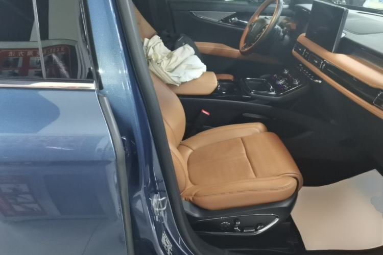 Used Lincoln Nautilus 2021 2.7T Four-Wheel-Drive Presidential Edition Right Front Seat