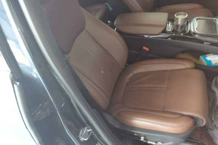 Used Lincoln Nautilus 2021 2.7T Four-Wheel Drive Prestige Edition Right Front Seat