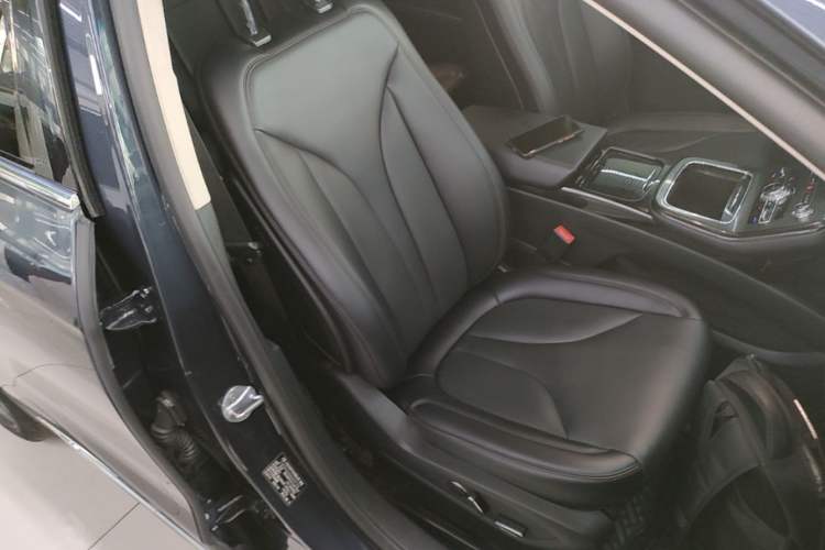 Used Lincoln Nautilus 2021 2.0T Four-Wheel Drive Luxury Edition Right Front Seat