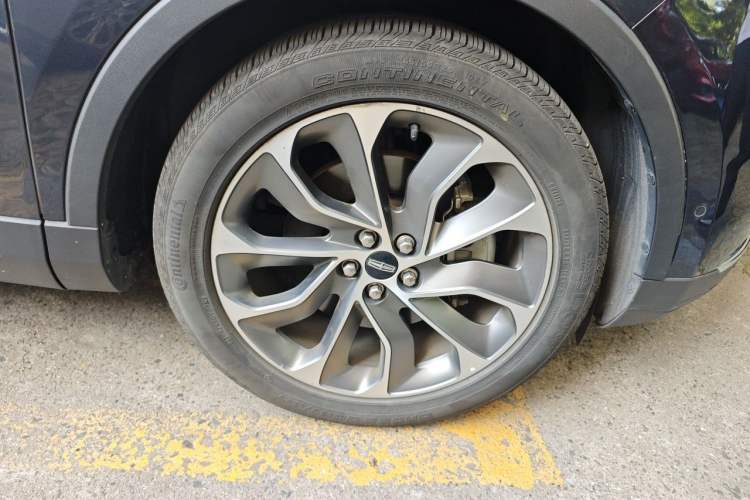 Used Lincoln Nautilus 2021 2.0T Four-Wheel Drive Luxury Edition Right Front Wheel Hub