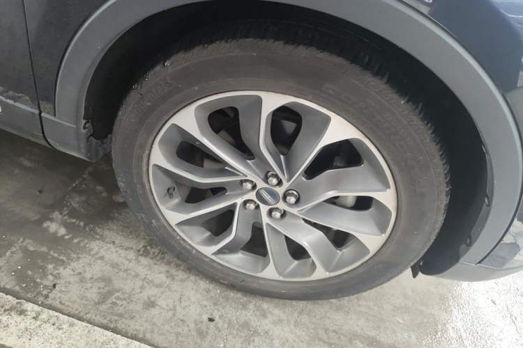 Used Lincoln Nautilus 2021 2.0T Four-Wheel Drive Luxury Edition Right Front Wheel Hub