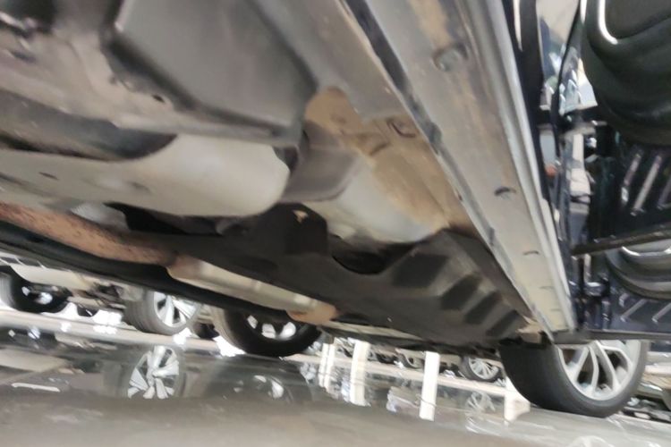 Used Lincoln Nautilus 2021 2.0T Four-Wheel Drive Luxury Edition Right Side Sill