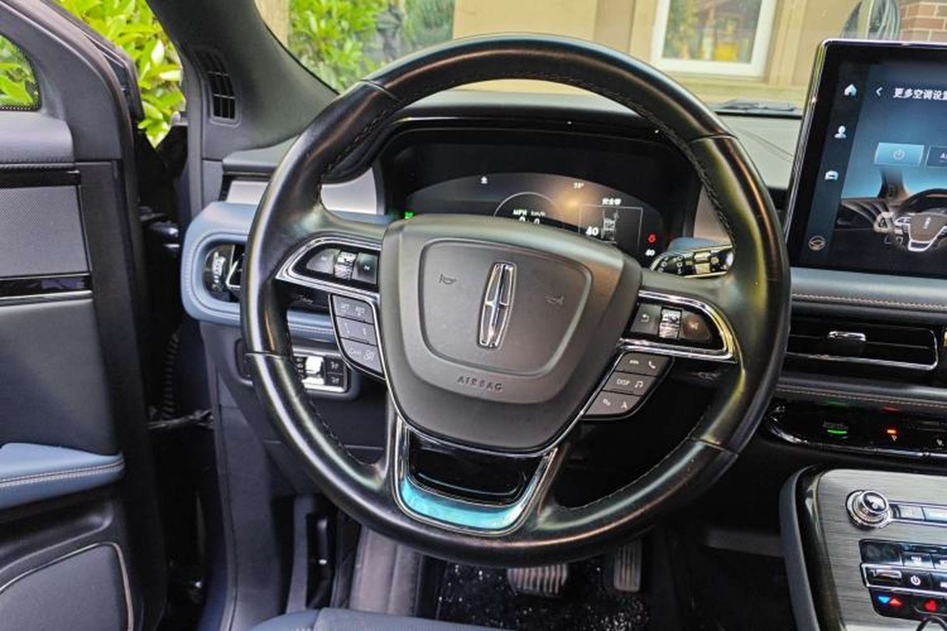 Used Lincoln Nautilus 2021 2.0T Four-Wheel Drive Luxury Edition Steering Wheel