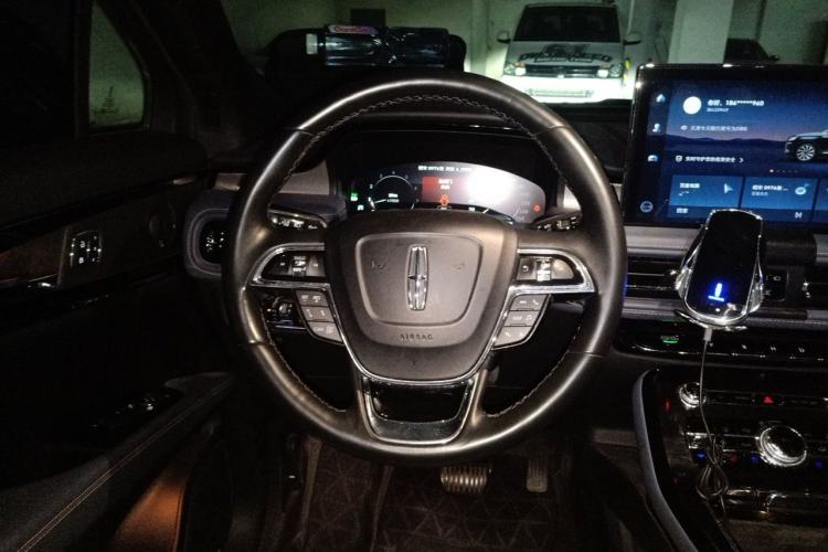 Used Lincoln Nautilus 2021 2.0T Four-Wheel Drive Luxury Edition Steering Wheel