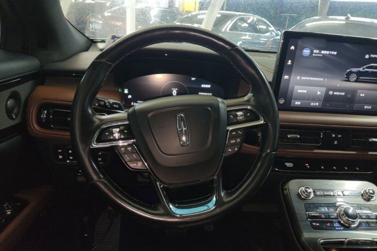 Used Lincoln Nautilus 2021 2.0T Four-Wheel Drive Luxury Edition Steering Wheel