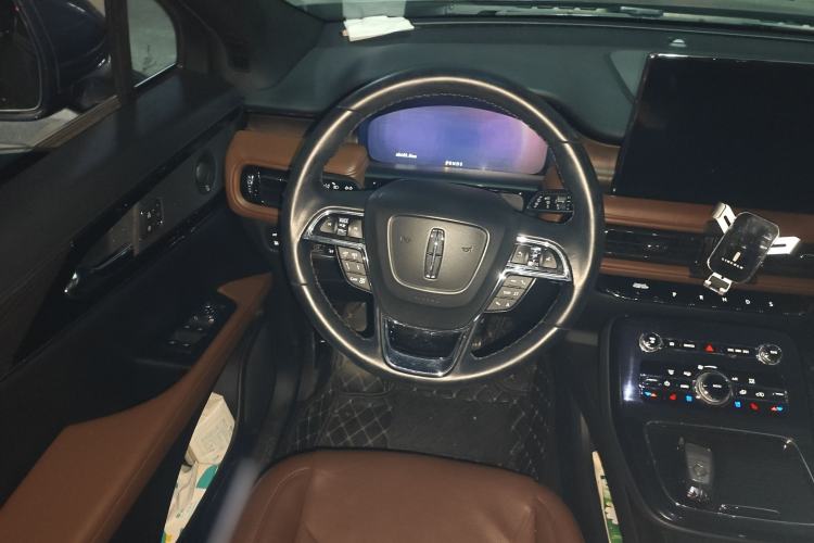 Used Lincoln Nautilus 2021 2.0T Four-Wheel Drive Luxury Edition Steering Wheel