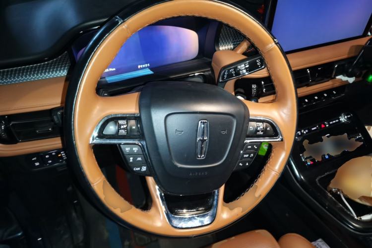 Used Lincoln Nautilus 2021 2.7T Four-Wheel-Drive Presidential Edition Steering Wheel