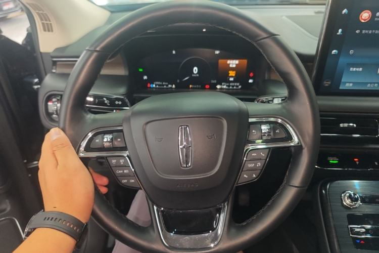 Used Lincoln Nautilus 2021 2.0T Four-Wheel Drive Luxury Edition Steering Wheel