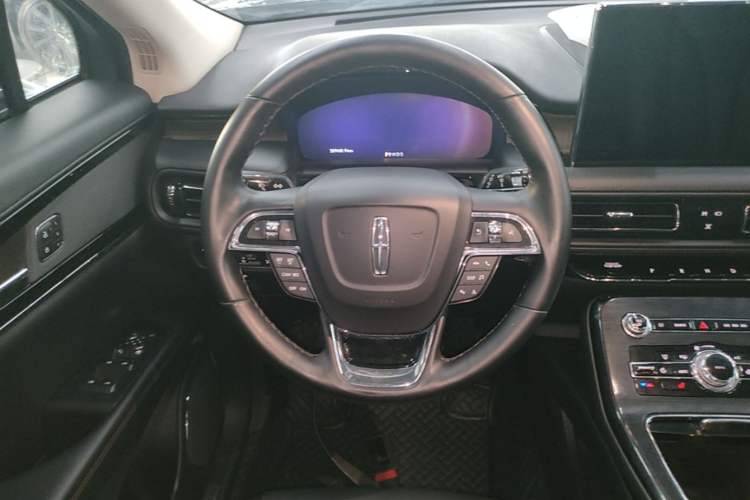 Used Lincoln Nautilus 2021 2.0T Four-Wheel Drive Luxury Edition Steering Wheel