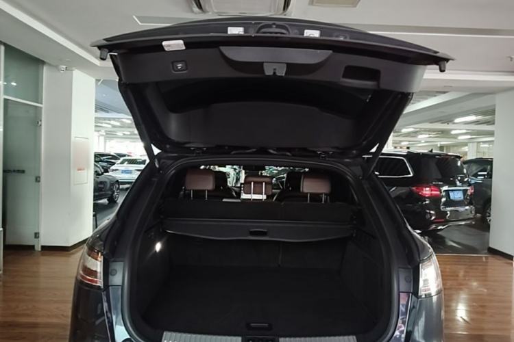 Used Lincoln Nautilus 2021 2.7T Four-Wheel Drive Prestige Edition Trunk