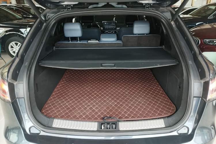 Used Lincoln Nautilus 2021 2.0T Four-Wheel Drive Luxury Edition Trunk