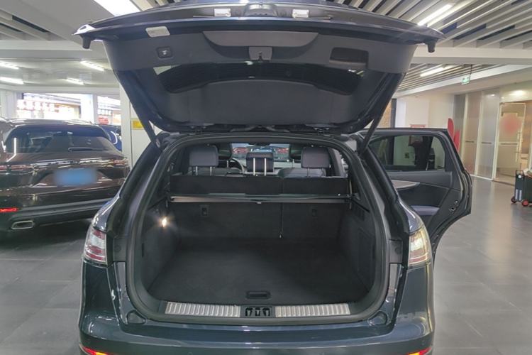 Used Lincoln Nautilus 2021 2.0T Four-Wheel Drive Luxury Edition Trunk