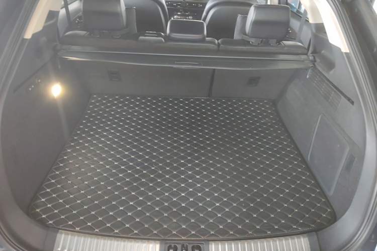 Used Lincoln Nautilus 2021 2.7T Four-Wheel Drive Prestige Edition Trunk