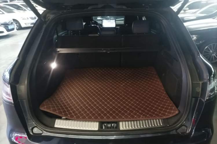Used Lincoln Nautilus 2021 2.0T Four-Wheel Drive Luxury Edition Trunk