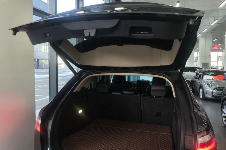 Used Lincoln Nautilus 2021 2.0T Four-Wheel Drive Luxury Edition Trunk