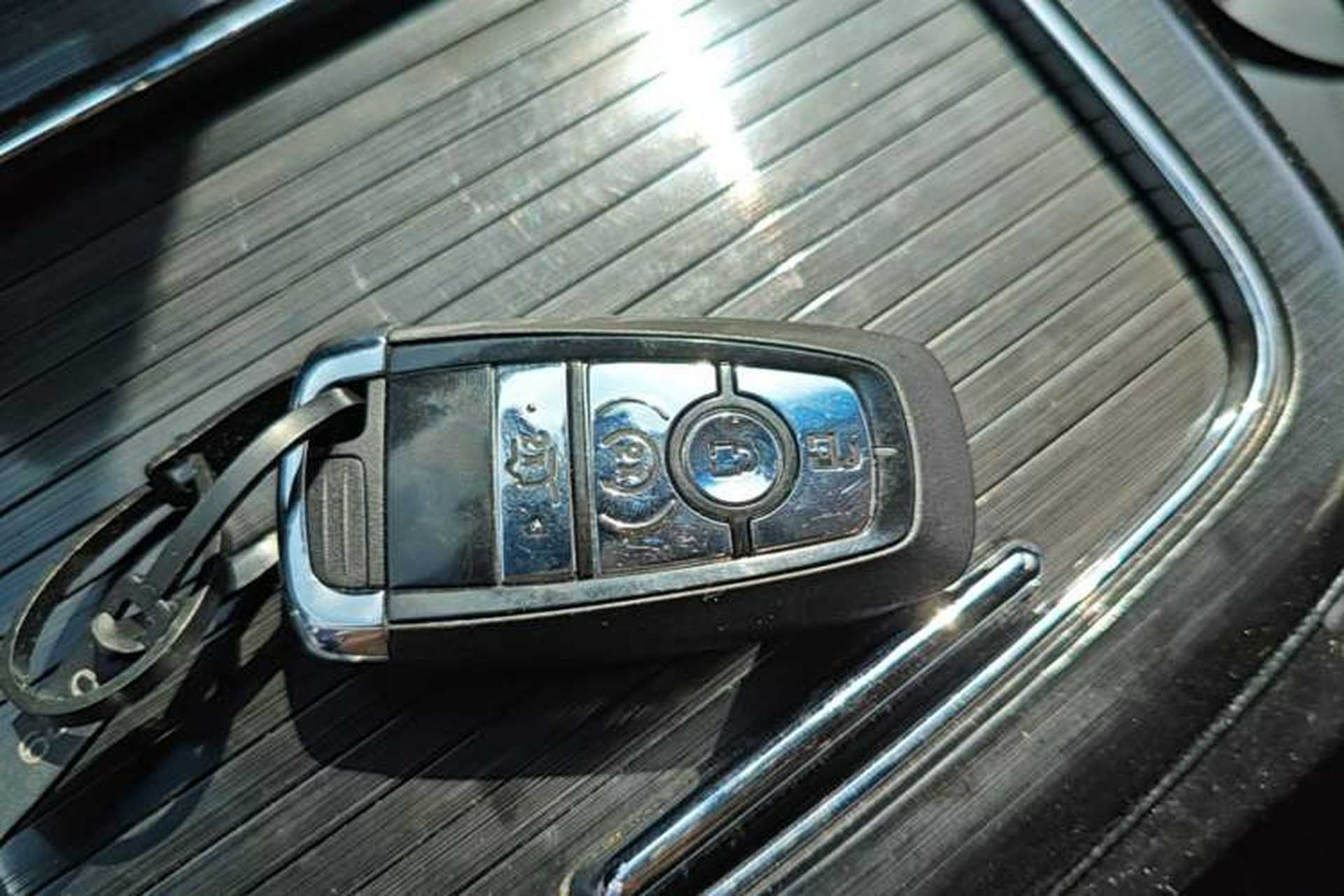 Used Lincoln Nautilus 2021 2.0T Four-Wheel Drive Luxury Edition Vehicle Key