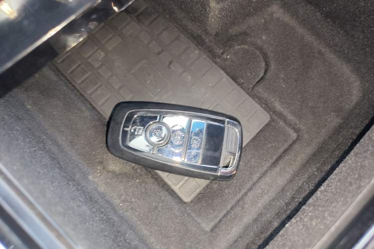 Used Lincoln Nautilus 2021 2.7T Four-Wheel Drive Prestige Edition Vehicle Key