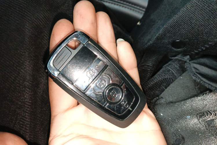 Used Lincoln Nautilus 2021 2.0T Four-Wheel Drive Luxury Edition Vehicle Key