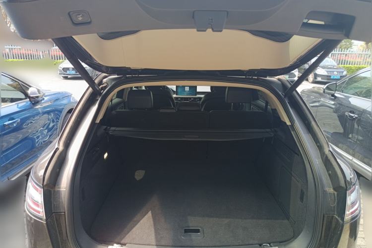 Used Lincoln Nautilus 2021 2.7T Four-Wheel Drive Prestige Edition Trunk