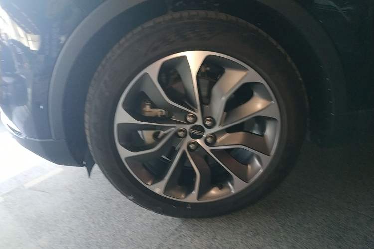 Used Lincoln Nautilus 2021 2.0T Four-Wheel Drive Luxury Edition Left Front Wheel Hub