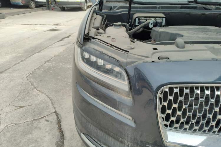 Used Lincoln Nautilus 2021 2.7T Four-Wheel Drive Prestige Edition Right Front Headlight