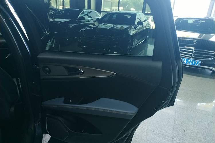Used Lincoln Nautilus 2021 2.0T Four-Wheel Drive Luxury Edition Right Rear Door Interior
