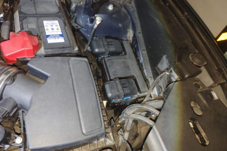 Used Lincoln Nautilus 2021 2.0T Four-Wheel Drive Luxury Edition Engine Bay Left