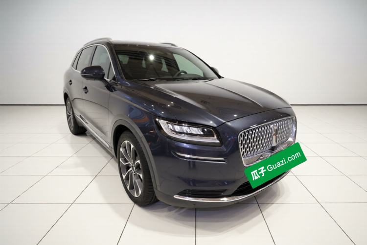 Used Lincoln Nautilus 2021 2.0T Four-Wheel Drive Luxury Edition Front Right 45 Deg