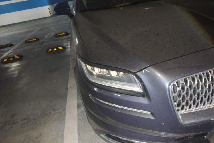 Used Lincoln Nautilus 2021 2.0T Four-Wheel Drive Luxury Edition Right Front Headlight
