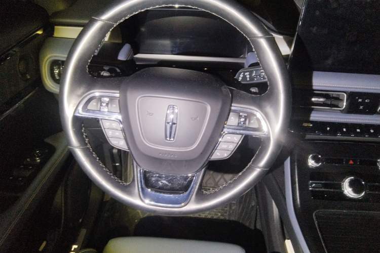 Used Lincoln Nautilus 2021 2.7T Four-Wheel Drive Prestige Edition Steering Wheel
