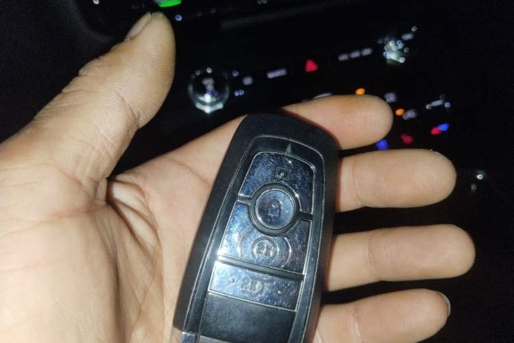 Used Lincoln Nautilus 2021 2.7T Four-Wheel Drive Prestige Edition Vehicle Key