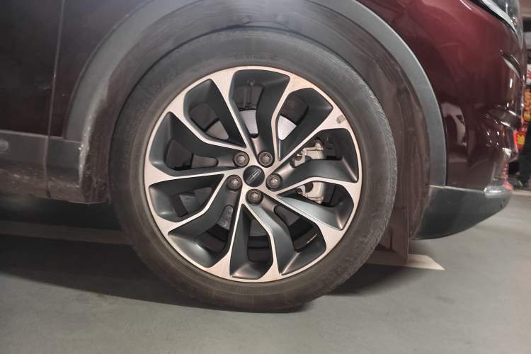 Used Lincoln Nautilus 2021 2.0T Four-Wheel Drive Luxury Edition Right Front Wheel Hub