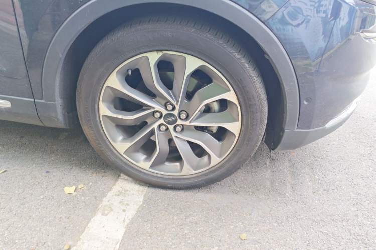 Used Lincoln Nautilus 2021 2.0T Four-Wheel Drive Luxury Edition Right Front Wheel Hub