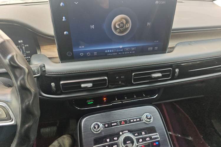 Used Lincoln Nautilus 2021 2.0T Four-Wheel Drive Luxury Edition Audio And AC Panel