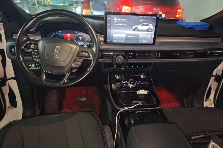 Used Lincoln Nautilus 2021 2.7T Four-Wheel Drive Prestige Edition Center Console