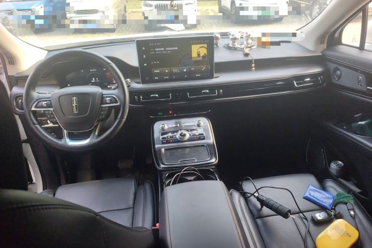 Used Lincoln Nautilus 2021 Revised Version 2.7T Four-Wheel Drive Prestige Edition Center Console