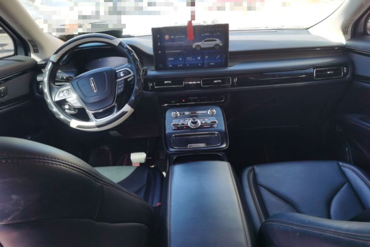 Used Lincoln Nautilus 2021 2.0T Four-Wheel Drive Luxury Edition Center Console