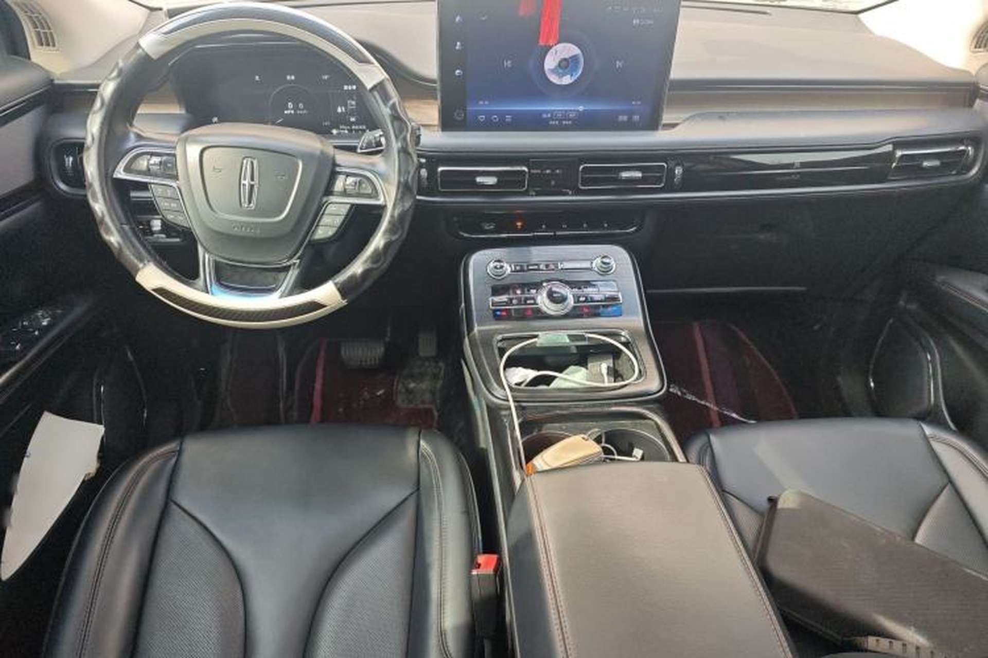 Used Lincoln Nautilus 2021 2.0T Four-Wheel Drive Luxury Edition Center Console