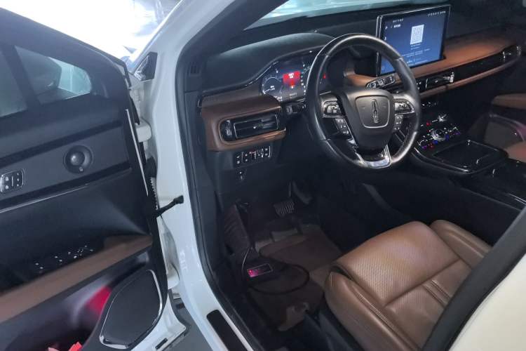 Used Lincoln Nautilus 2021 2.7T Four-Wheel Drive Prestige Edition Driver Seat