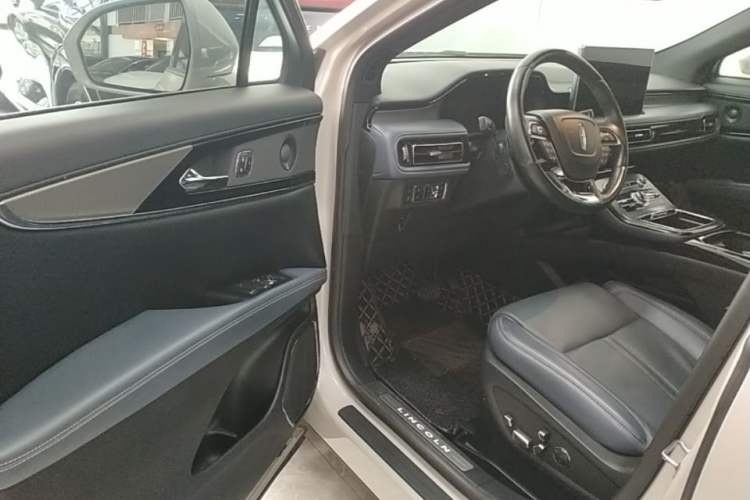 Used Lincoln Nautilus 2021 2.7T Four-Wheel Drive Prestige Edition Driver Seat