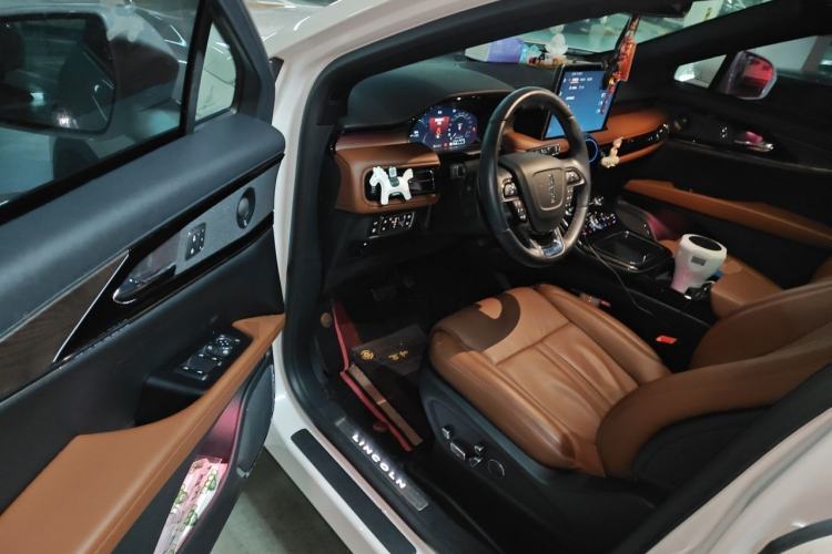 Used Lincoln Nautilus 2021 Revised Version 2.7T Four-Wheel Drive Prestige Edition Driver Seat