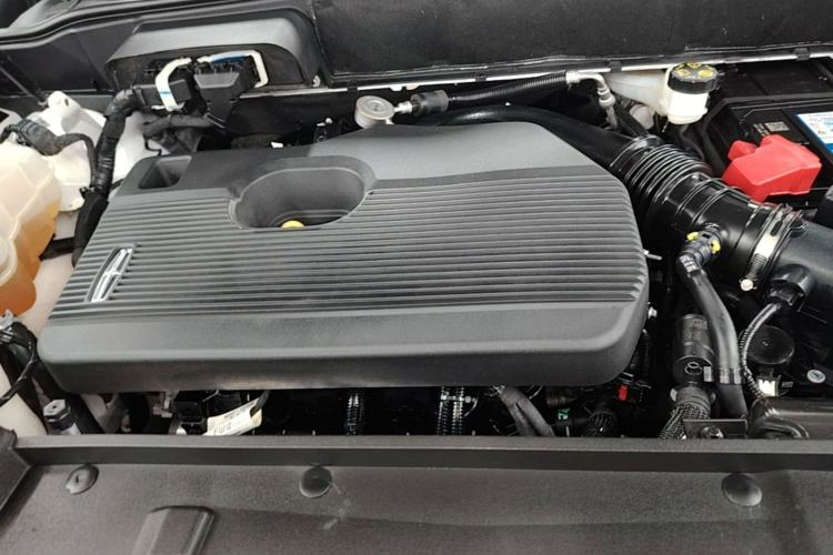Used Lincoln Nautilus 2021 2.0T Four-Wheel Drive Luxury Edition Engine Bay