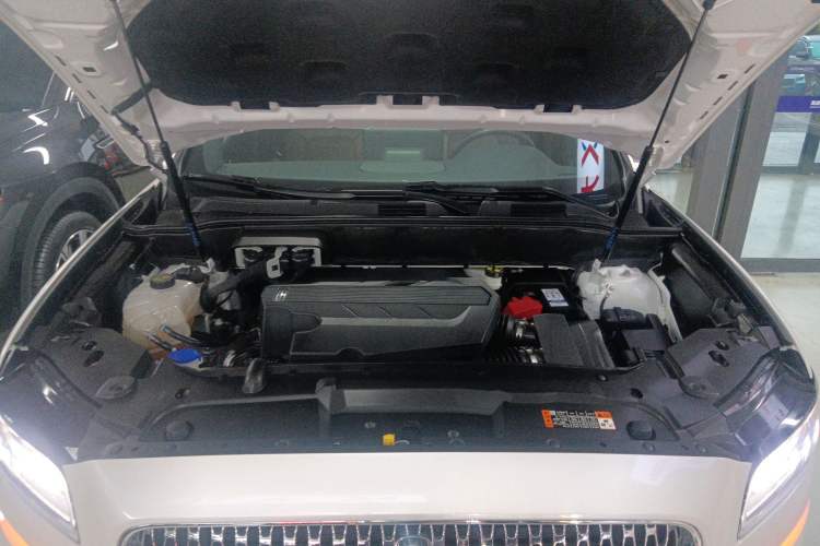 Used Lincoln Nautilus 2021 Revised Version 2.7T Four-Wheel Drive Prestige Edition Engine Bay